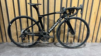 Pinarello - Prince Disk Campagnolo Chorus, 2022