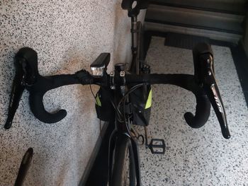 Used Giant Contend AR 1 2024 2024 Road & Gravel — image 4 of 5