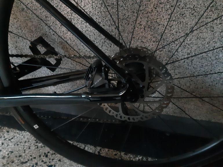Used Giant Contend AR 1 2024 2024 Road & Gravel — image 3 of 5