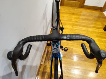 Trek Émonda SLR 9 2021 2021 Road & Gravel usato, Blu — immagine 4 di 8