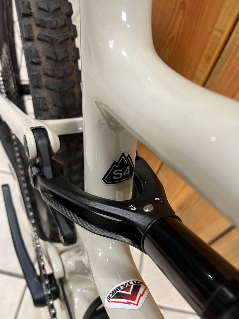 Used Specialized Stumpjumper carbon comp 2022 Mountainbike, Light Gray — image 3 of 14