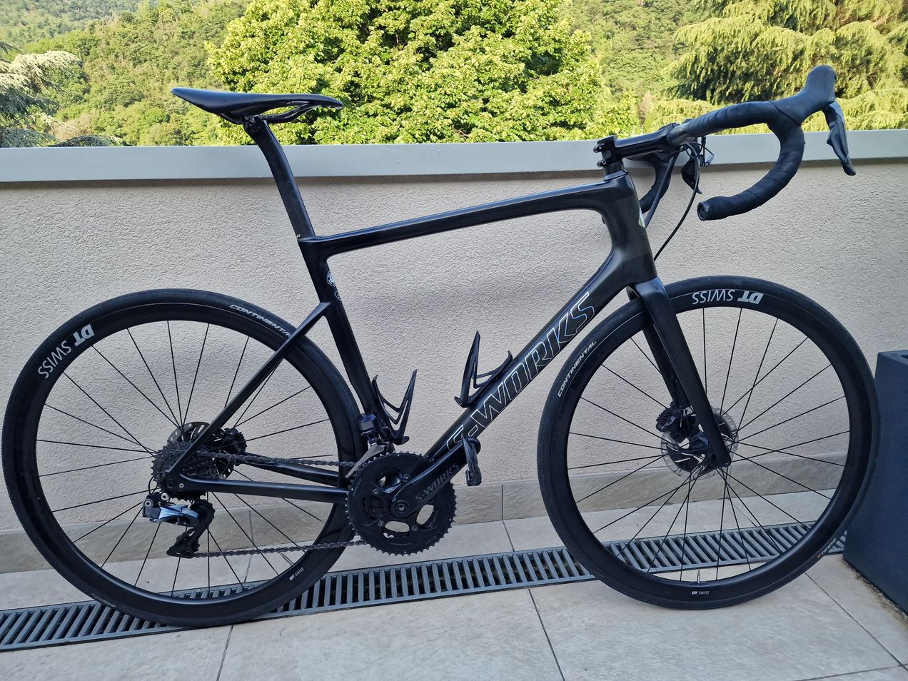 Specialized S-Works Tarmac SL6 Disc - Dura Ace Di2 used in 58 cm | buycycle