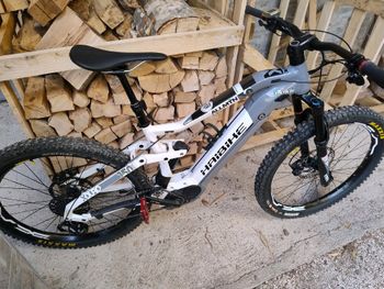 Used Haibike XDURO NDURO 3.0 2019 2019 Mountainbike, White, 27.5 (650B) — image 11 of 14