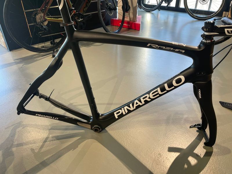 Gebrauchtes Pinarello Razha Tiagra Disc 2022 Frameset 2022 Road & Gravel