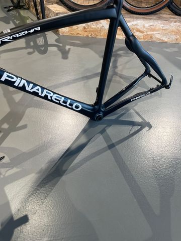 Brugt Pinarello Razha Tiagra Disc 2022 Frameset 2022 Road & Gravel — billede 5 af 5