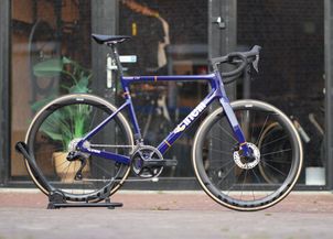 Cinelli - PRESSURE ADR - 105 DISC DI2 2024, 2024