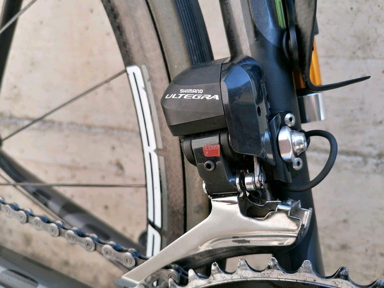 Used Cannondale SuperSix EVO Ultegra Di2 2018 2018 Road & Gravel, Light Gray — image 5 of 11
