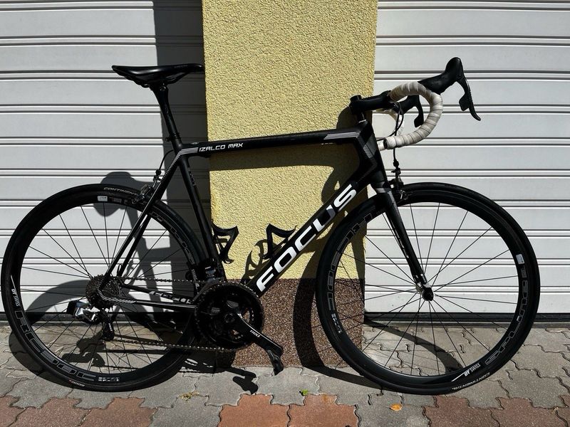 Focus IZALCO MAX RED eTap 2018 2018 Road & Gravel d'occasion
