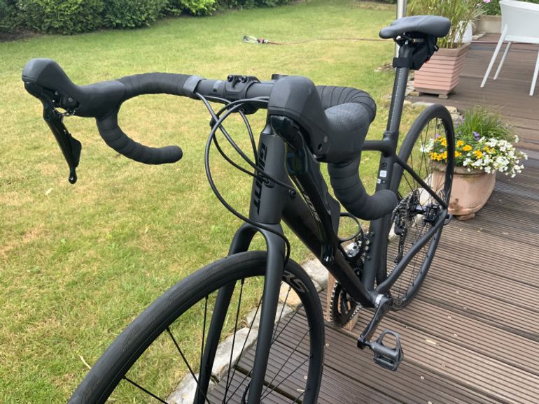 Used Giant Contend AR 1 2020 Road & Gravel, Negro — image 7 of 16