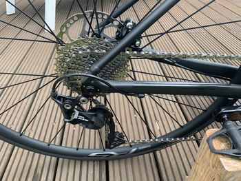 Used Giant Contend AR 1 2020 Road & Gravel, Negro — image 8 of 16