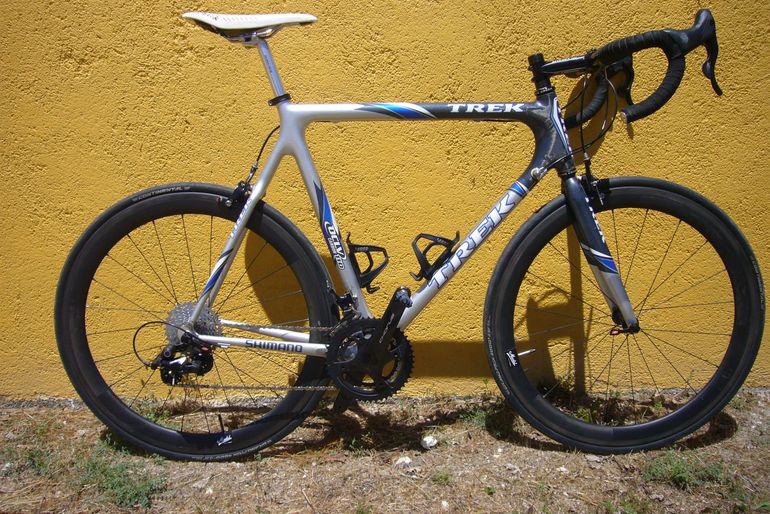 Used Trek 5900 Superlite 2004 Road & Gravel, Hellgrau — image 1 of 13