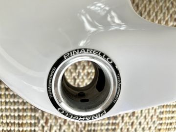 Gebrauchtes Pinarello Dogma F Disc CRYSTAL WHITE 2024 + Campagnolo Super Record EPS + Bora WTO 45 2024 Road & Gravel, Weiß — Bild 8 von 19