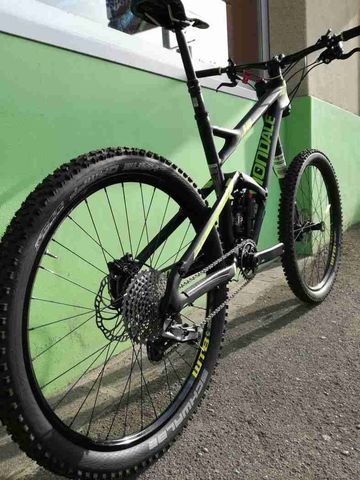Used CANNONDALE JEKYLL CARBON TEAM Mountainbike, Black — image 10 of 11