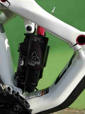 Brugt Cannondale JEKYLL Hi-MOD CARBON 2 Mountainbike — billede 4 af 11