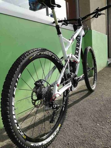 Brugt Cannondale JEKYLL Hi-MOD CARBON 2 Mountainbike — billede 9 af 11