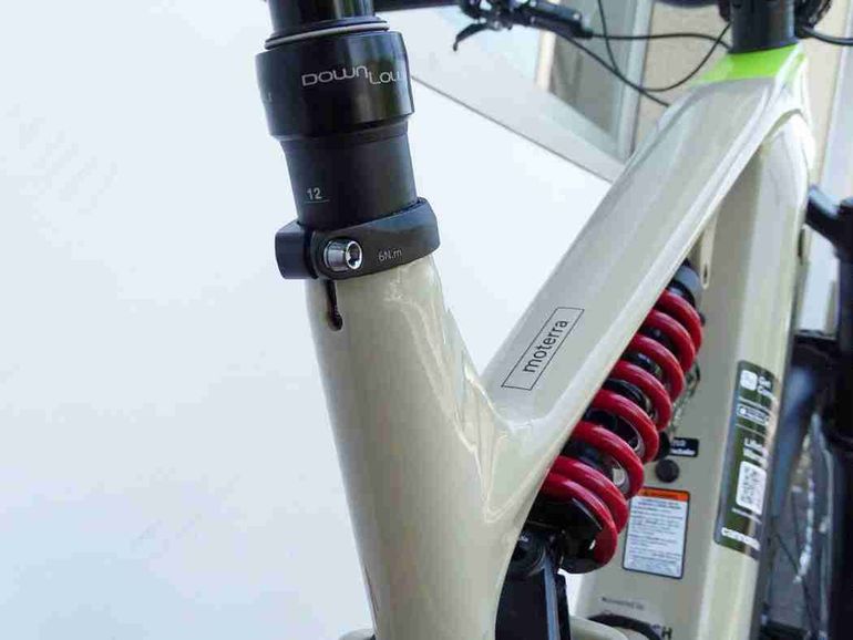Used Cannondale Moterra Neo LT Carbon 1 2023 2023 Mountainbike, Red, 29 — image 9 of 19