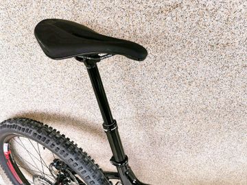 Used Nukeproof Scout 2024 Mountainbike, Black — image 9 of 17