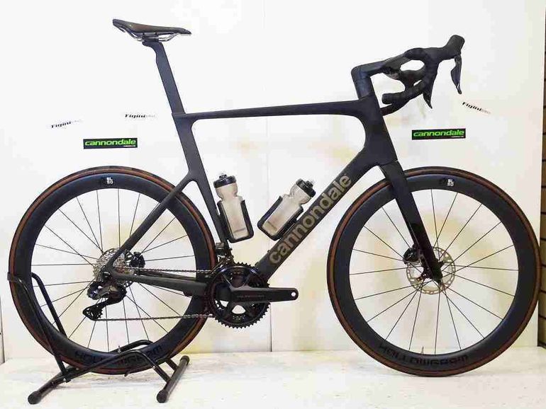 Gebrauchtes Cannondale SuperSix EVO Hi-MOD 2 2023 2023 Road & Gravel, Schwarz — Bild 1 von 19