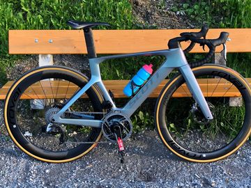 Tweedehands Scott Foil RC Ultimate 2023 2023 Road & Gravel — afbeelding 5 van 6