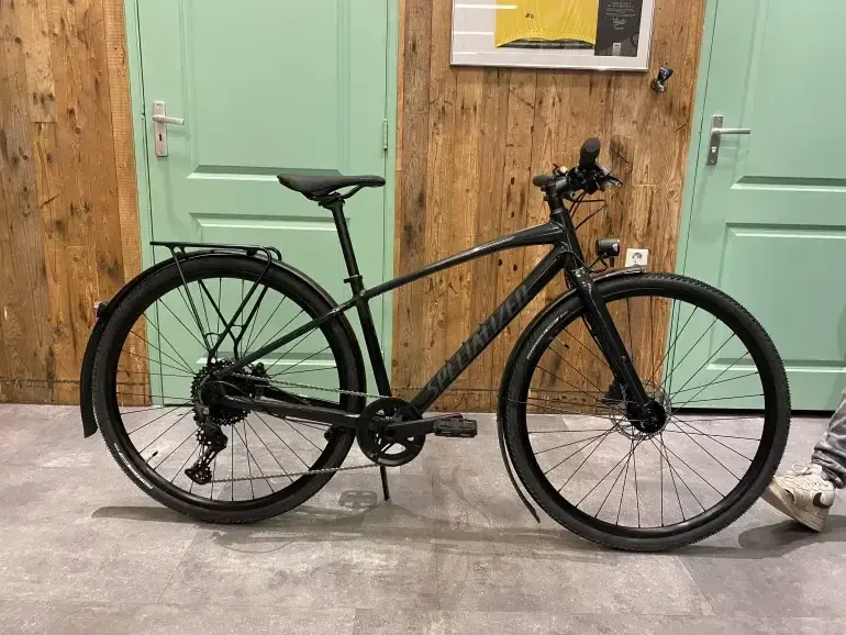 Specialized Sirrus X 3.0 EQ used in XS buycycle