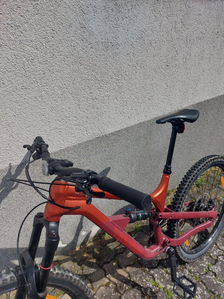 Used Canyon Spectral 125 AL 5 2023 2023 Mountainbike, Red, 29 — image 4 of 6