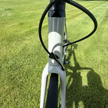 Used Canyon Endurace CF SL 8 Disc Di2 2022 2022 Road & Gravel — image 3 of 8
