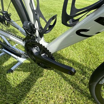 Used Canyon Endurace CF SL 8 Disc Di2 2022 2022 Road & Gravel — image 5 of 8