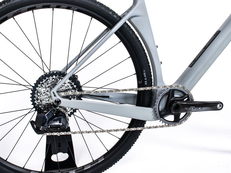 Used YT Industries Szepter 700c CF CORE 4 2022 Road & Gravel, Light Gray — image 4 of 6