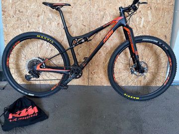 Tweedehands KTM Scarp MT Prestige 2020 2020 Mountainbike — afbeelding 2 van 11