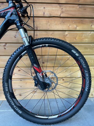Used Scott Scale 35 Carbon, Sram X9, Rock Shox Reba, Grösse M 2014 Mountainbike, Black — image 2 of 18