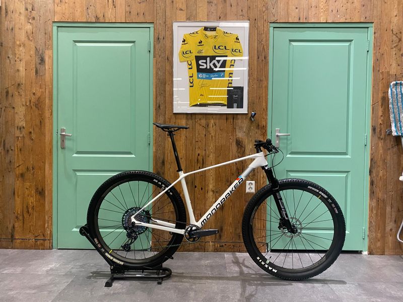 Used Mondraker PODIUM CARBON RR SL 2023 2023 MTB