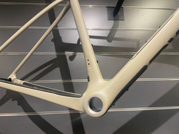 Used Enve MOG frameset 2023 Road & Gravel, Light Gray — image 2 of 3