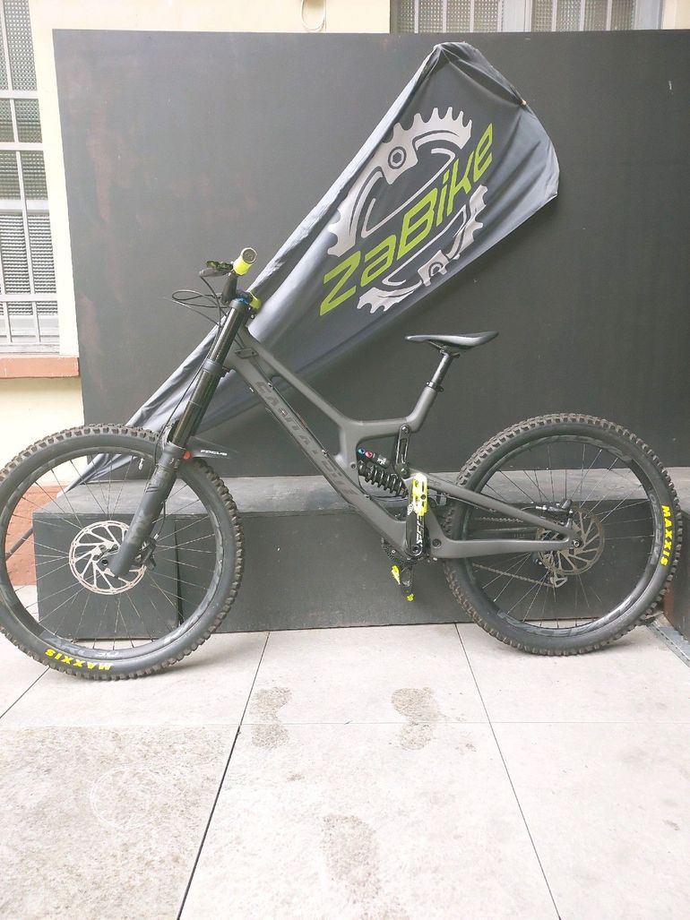 Santa Cruz V10 CC X01 2017