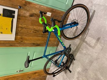 Used CUBE CROSS RACE 2023 2023 Road & Gravel, Blue — image 2 of 3