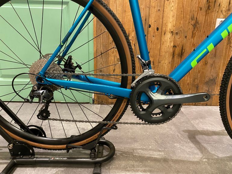 Used CUBE CROSS RACE 2023 2023 Road & Gravel, Blue — image 3 of 3