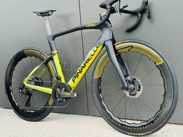 Used Pinarello DOGMA F DURA ACE Di2 Disc 2023 2023 Road & Gravel