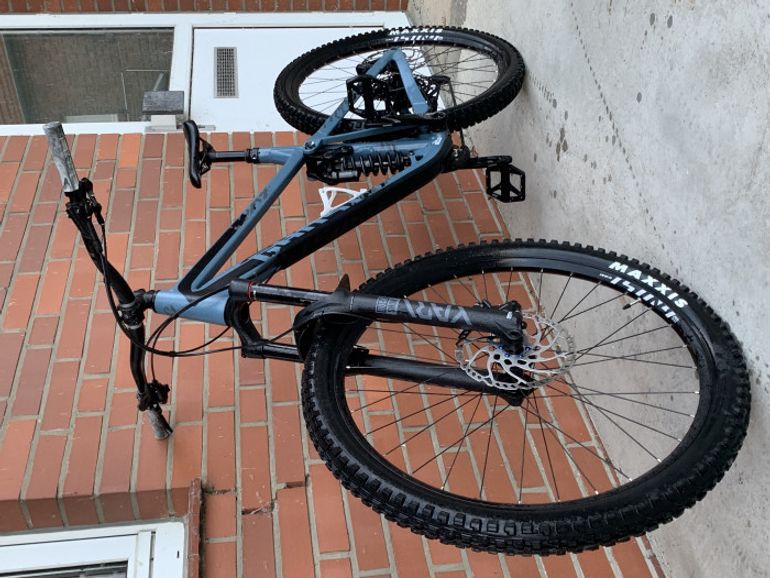 Used Ghost RIOT EN Essential 2021 Mountainbike, Blue — image 6 of 7