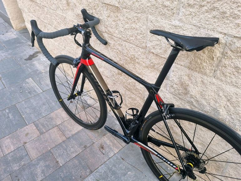 Used Giant TCR Advanced 2018 Road & Gravel, Nero — image 11 of 15