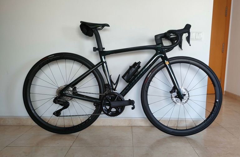 Gebrauchtes Specialized Tarmac SL7 Expert 2022 2022 Road & Gravel, Grün — Bild 1 von 5