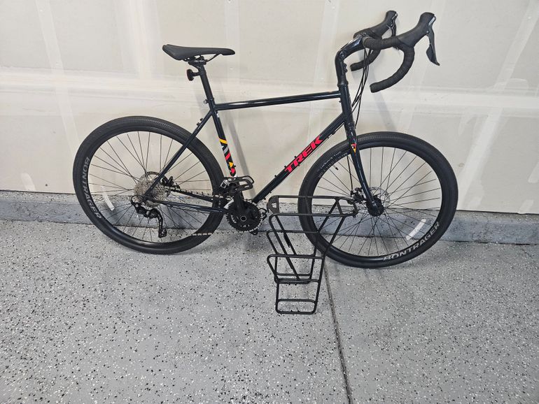 Used Trek 520 Grando 2022 2022 Road & Gravel, Blau — image 1 of 5