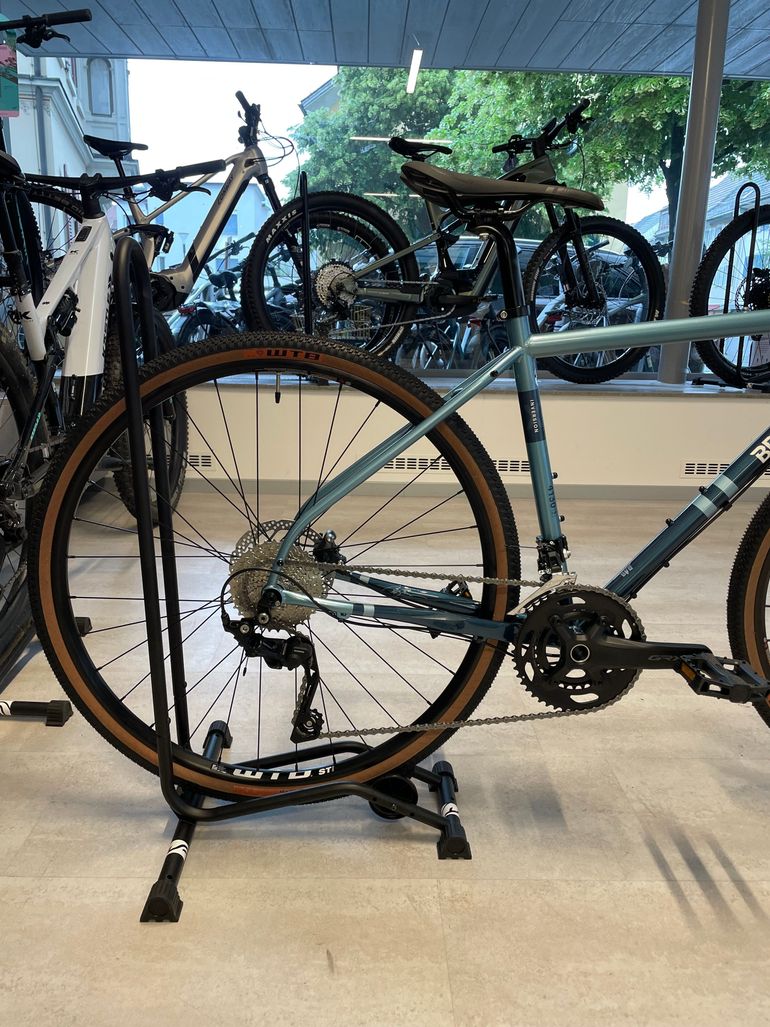 Used Breezer Inversion X COMP 2023 2023 Road & Gravel, Blue — image 3 of 4