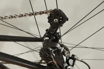 Tweedehands Canyon Ultimate CF SLX 9.0 Pro 2018 2018 Road & Gravel — afbeelding 12 van 15