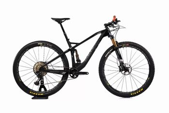 Used Megamo Track Elite 2019 Mountainbike, Black — image 2 of 40