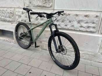 Used Canyon Stoic 4 2021 Mountainbike, Green — image 3 of 10