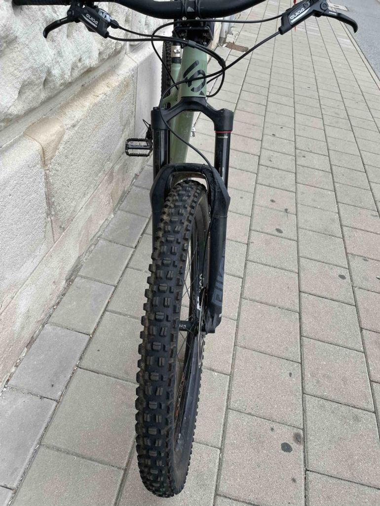 Used Canyon Stoic 4 2021 Mountainbike, Green — image 9 of 10