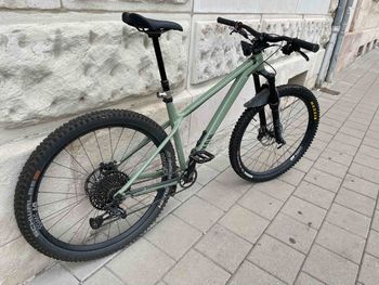 Used Canyon Stoic 4 2021 Mountainbike, Green — image 4 of 10