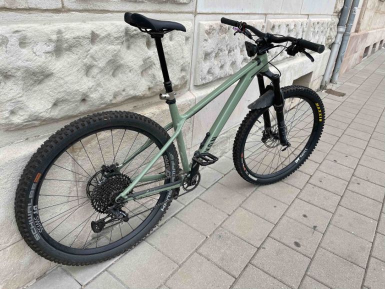 Used Canyon Stoic 4 2021 Mountainbike, Green — image 4 of 10