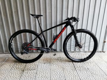 Gebrauchtes Specialized Epic Hardtail Comp 2022 2022 Mountainbike, Schwarz, 29 — Bild 1 von 4