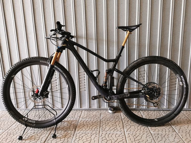 Used Scott Spark 900 Ultimate 2018 2018 Mountainbike — image 3 of 5