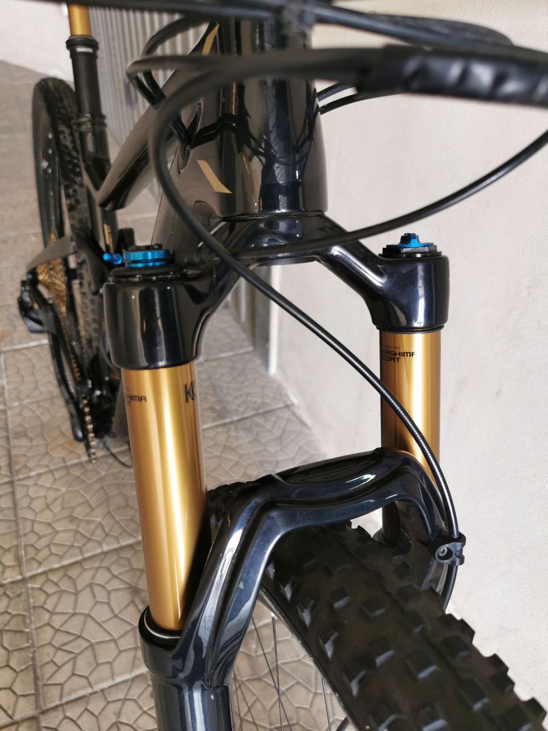 Scott Spark 900 Ultimate 2018 2018 Mountainbike d'occasion — image 2 sur 5